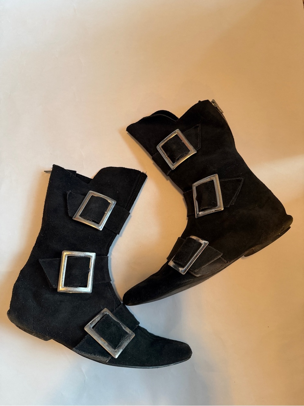 **VINTAGE** Women’s 80s The Berlin Wall 3 Buckle Black Suede Pilgrim Boots Sz 8